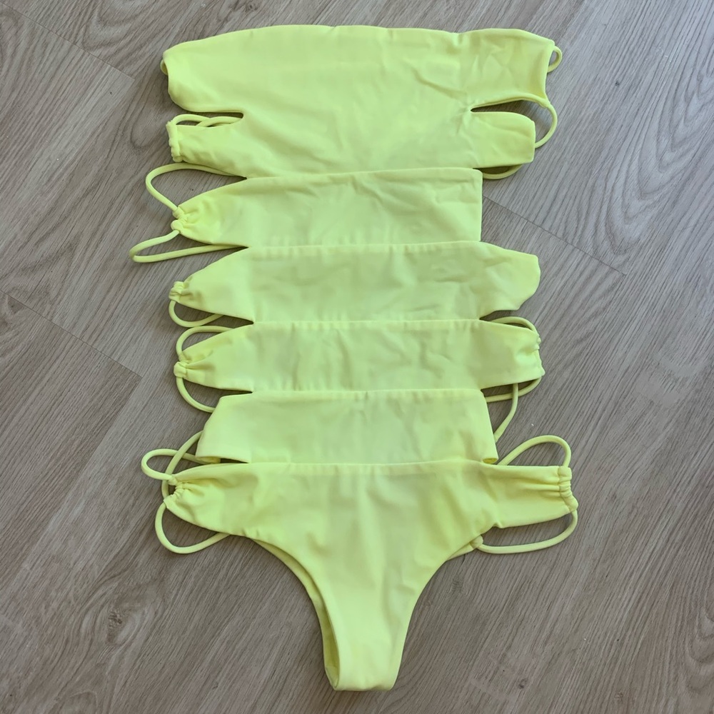 NWT Indah One Piece 💛